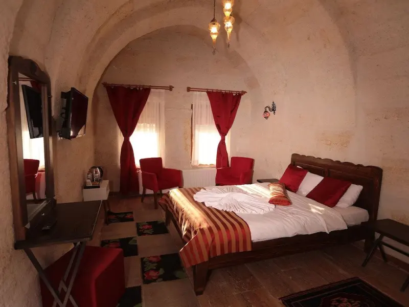 The Heritage Inn Hotel 8