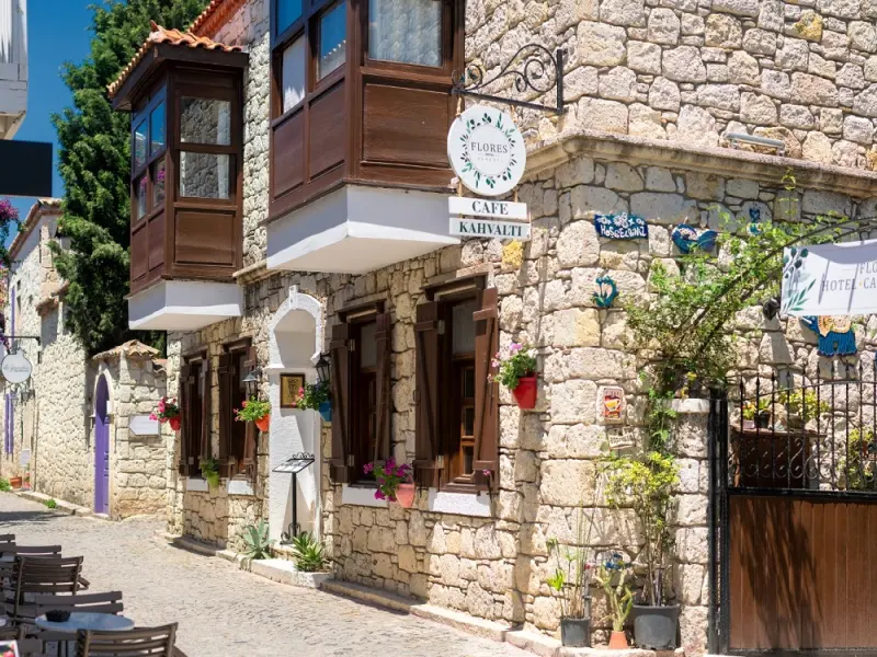 Flores Hotel Alacati 2
