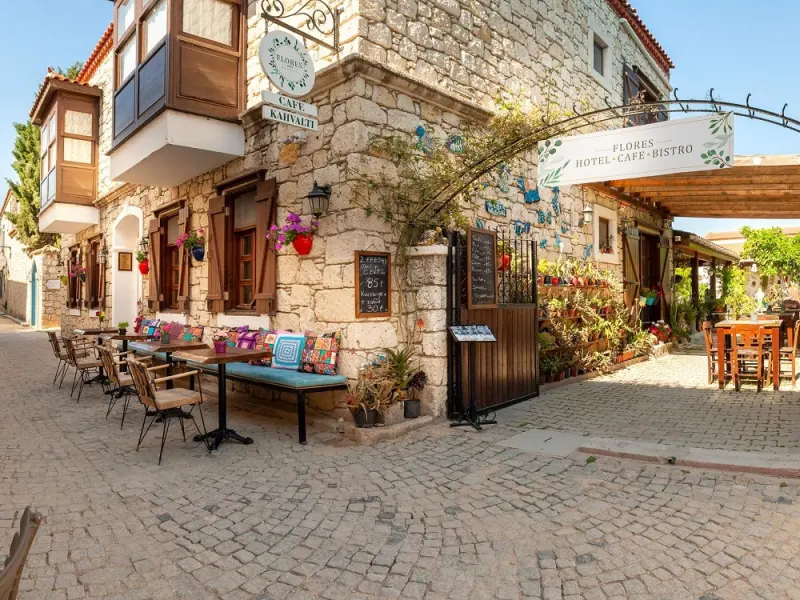 Flores Hotel Alacati 22