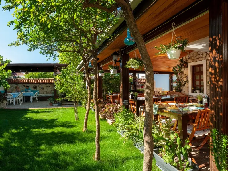 Flores Hotel Alacati 27