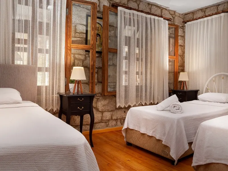 Flores Hotel Alacati 9