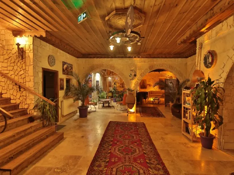 Elite Cave Suites 3