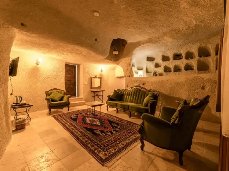 Elite Cave Suites 4