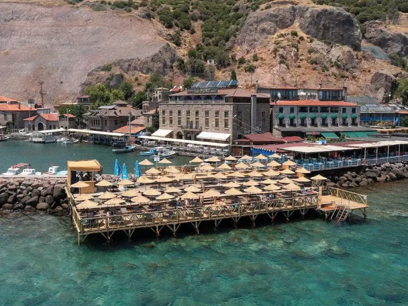 Assos Troy Port Hotel 2