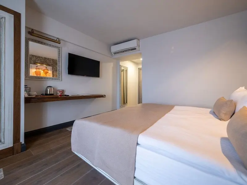 Assos Troy Port Hotel 6