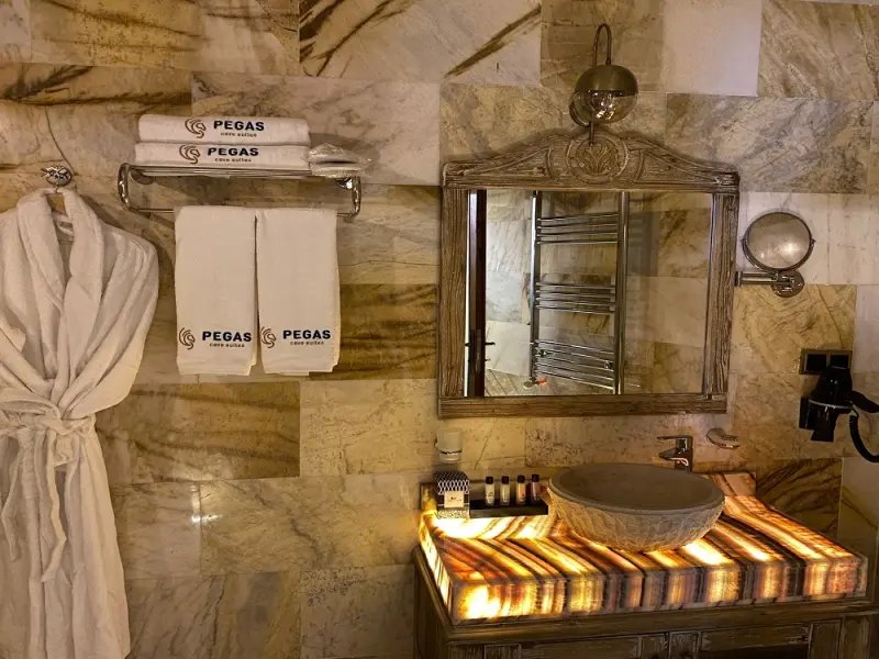 Pegas Cave Suites 17