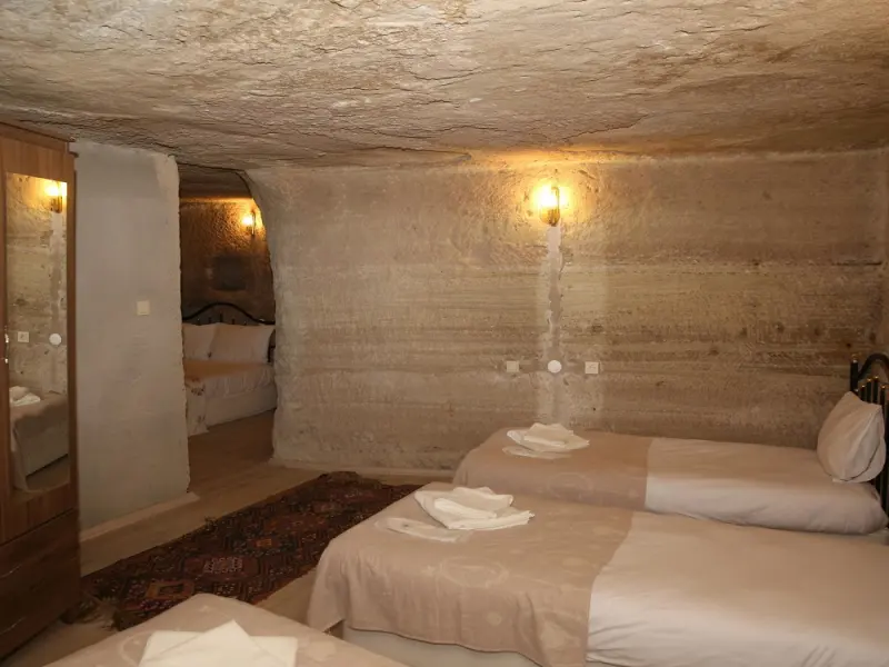 Unicorn Cave Hotel 15