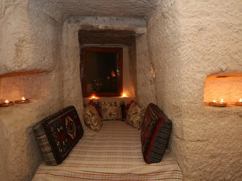Unicorn Cave Hotel 18
