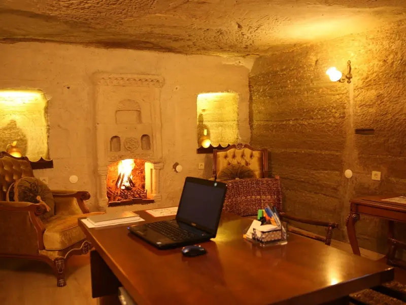 Unicorn Cave Hotel 21