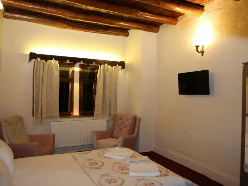 Unicorn Cave Hotel 26