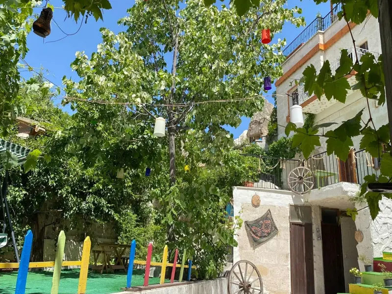 Unicorn Cave Hotel 7