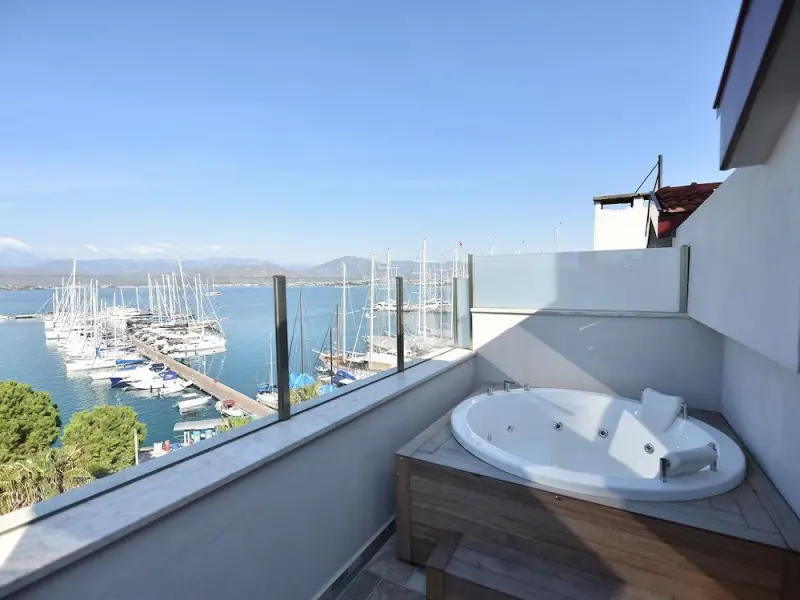 La Farine Rooms 8