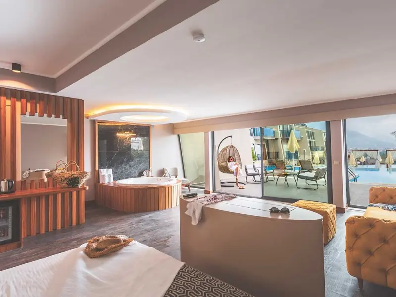 Orka Cove Hotel Suites 6
