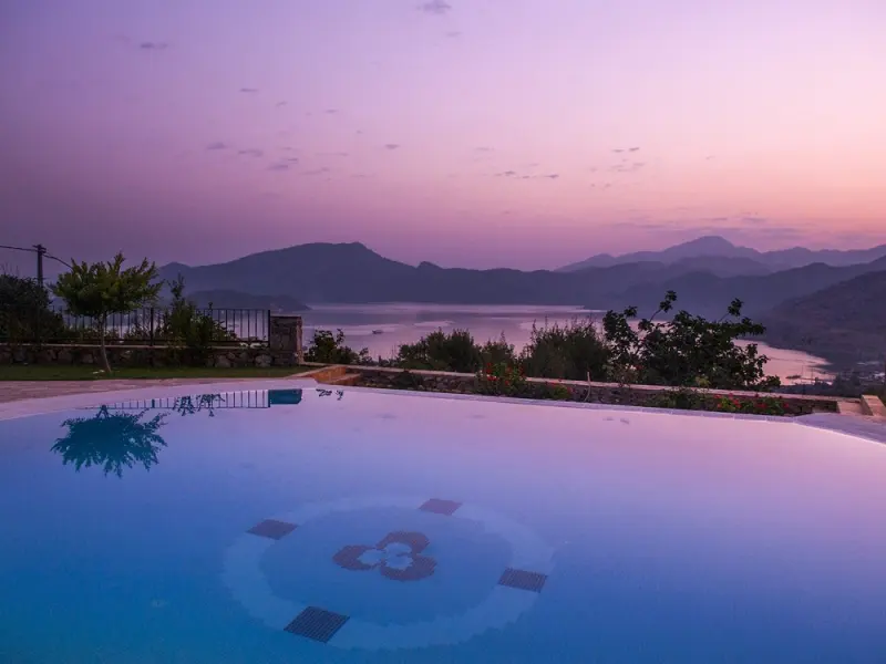 Swan Lake Butik Otel Selimiye 3