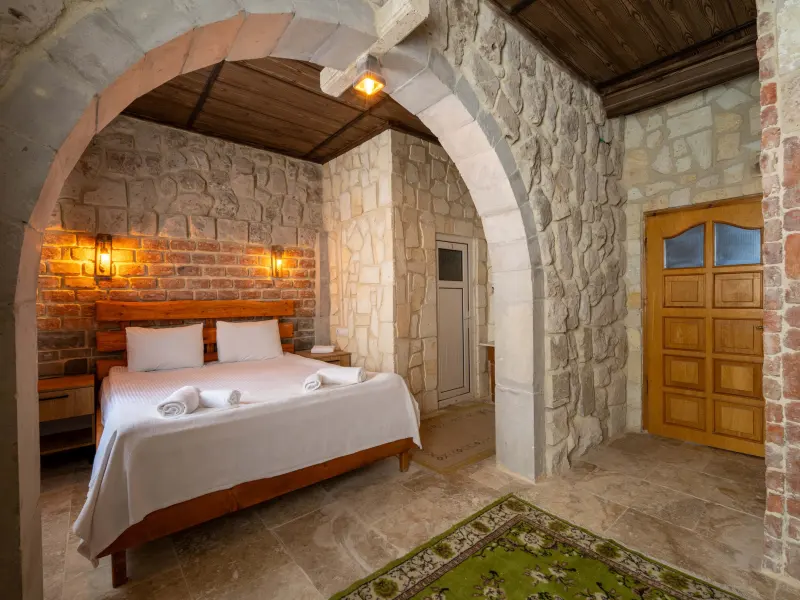 Crazy Horse Hotel 20