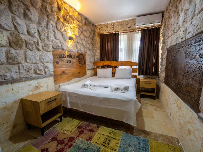Crazy Horse Hotel 26