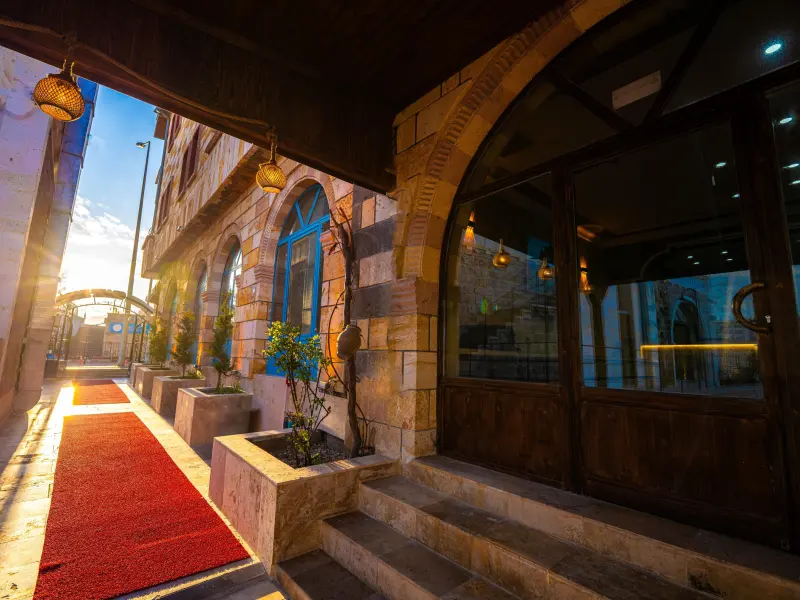Crazy Horse Hotel 5