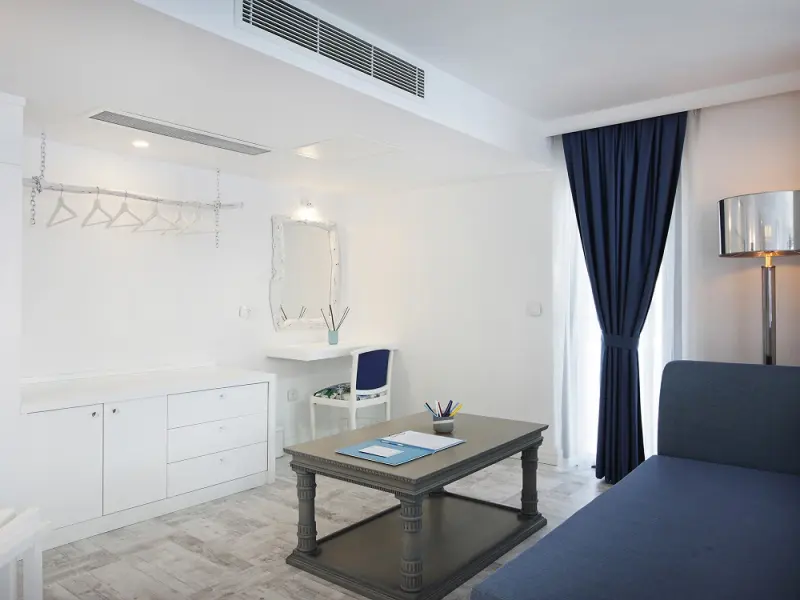Alley Prime Hotel 19