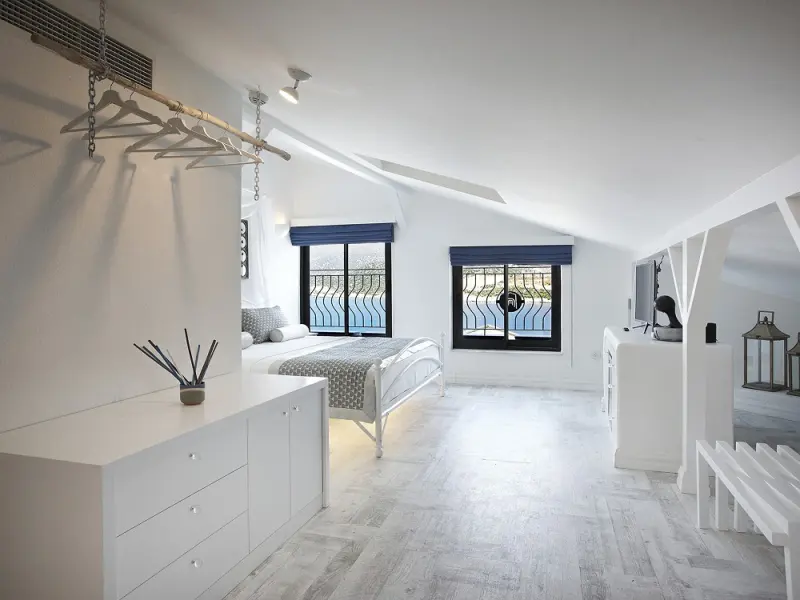 Alley Prime Hotel 9