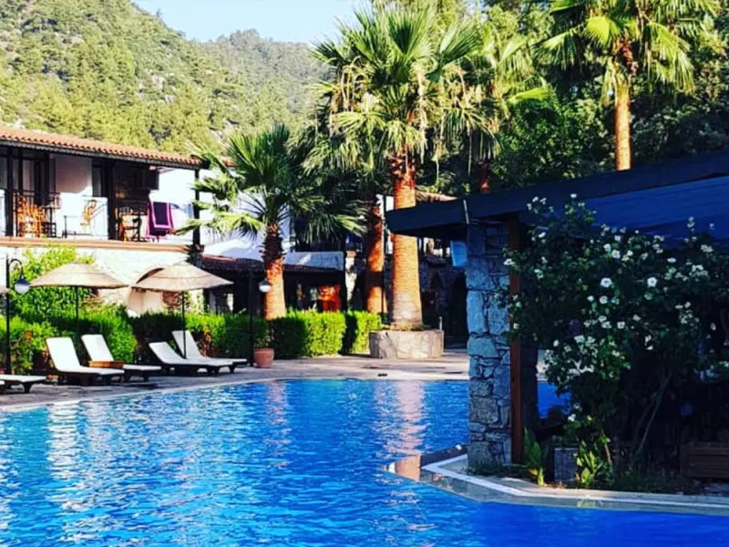 Alados Otel 1