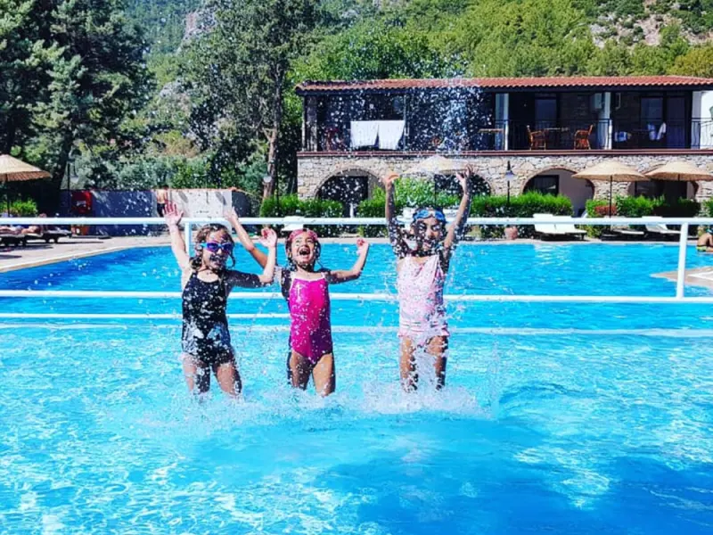 Alados Otel 2