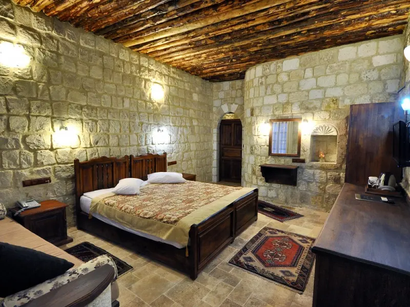 Mdc Cave Hotel 29