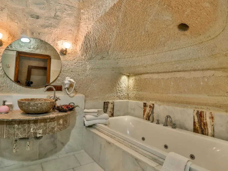 Mdc Cave Hotel 36