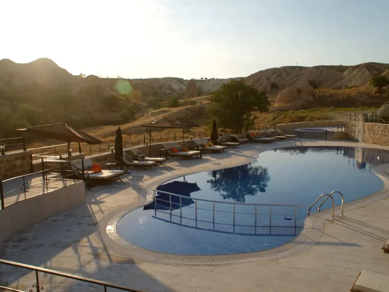 Mdc Cave Hotel 9
