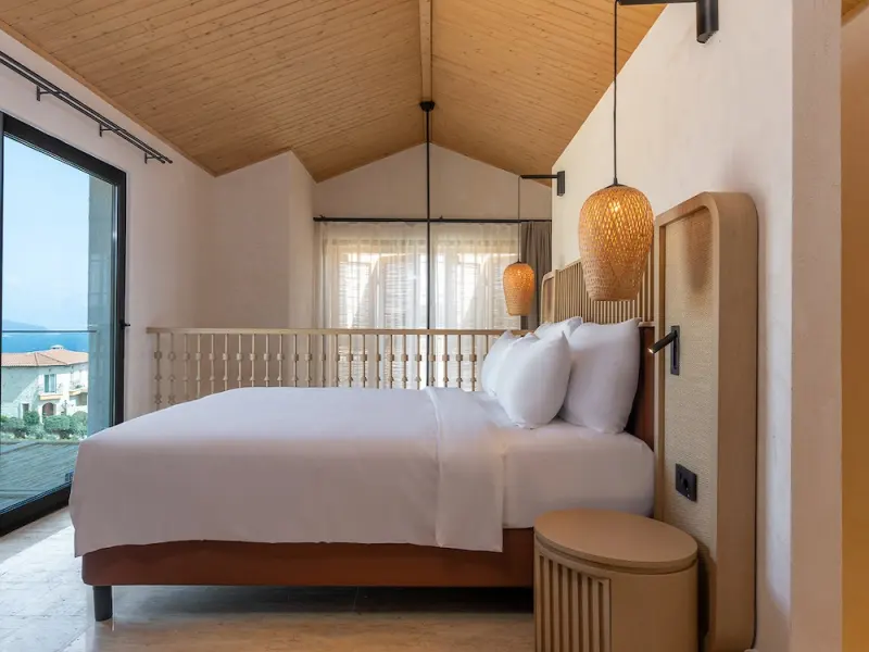 Mekvin Suites Villas 16