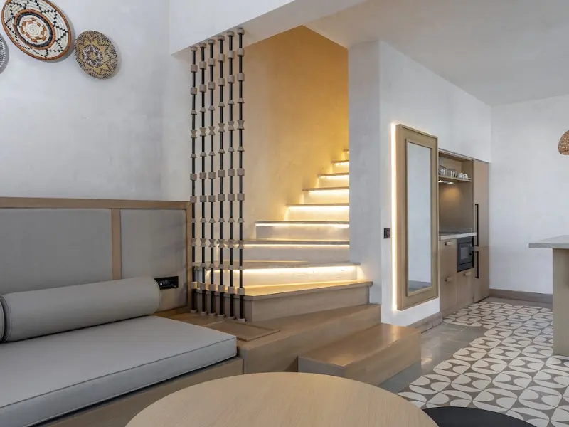 Mekvin Suites Villas 18