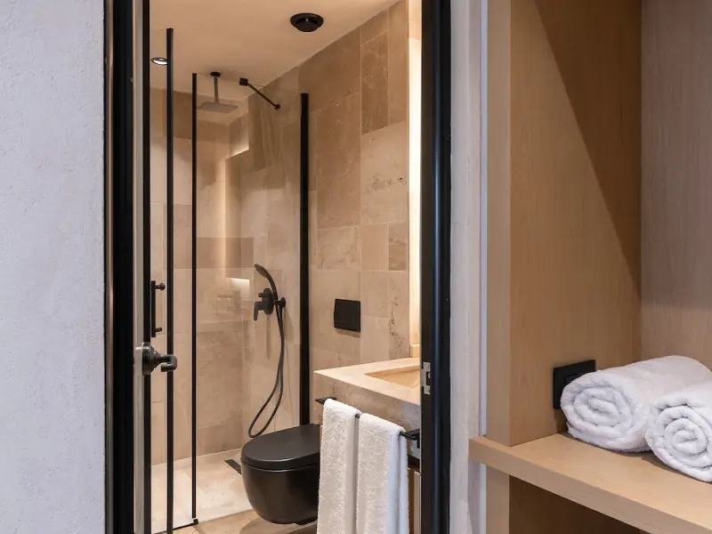 Mekvin Suites Villas 3