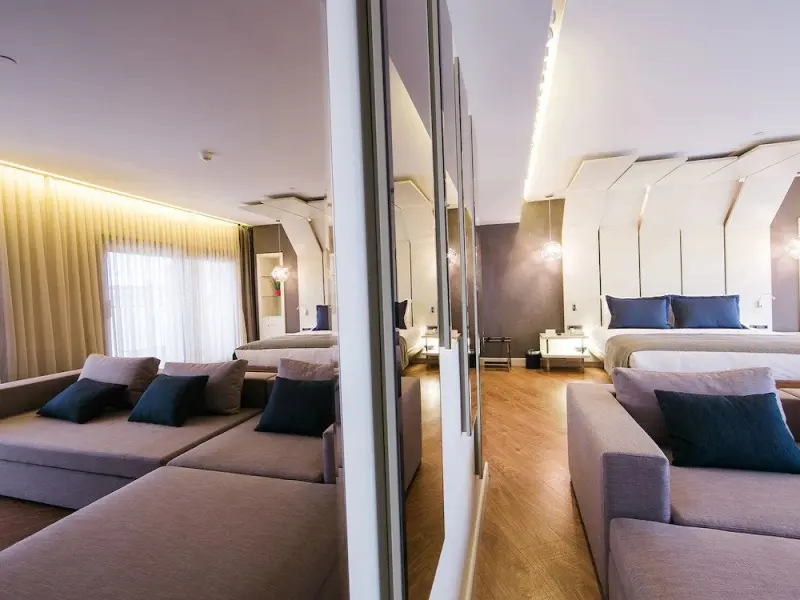 Maroon Hotel Pera 25