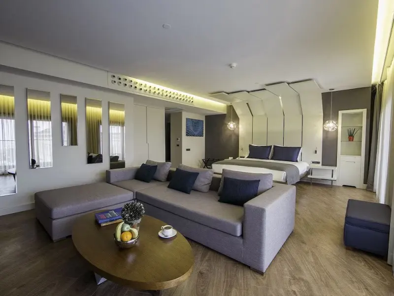 Maroon Hotel Pera 5