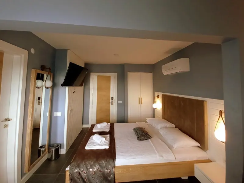 Un Amor Hotel 11