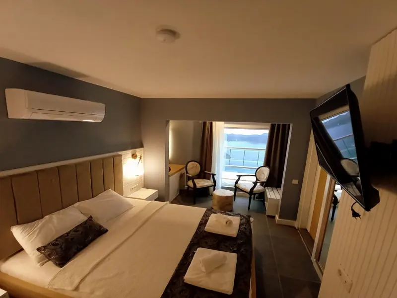 Un Amor Hotel 13