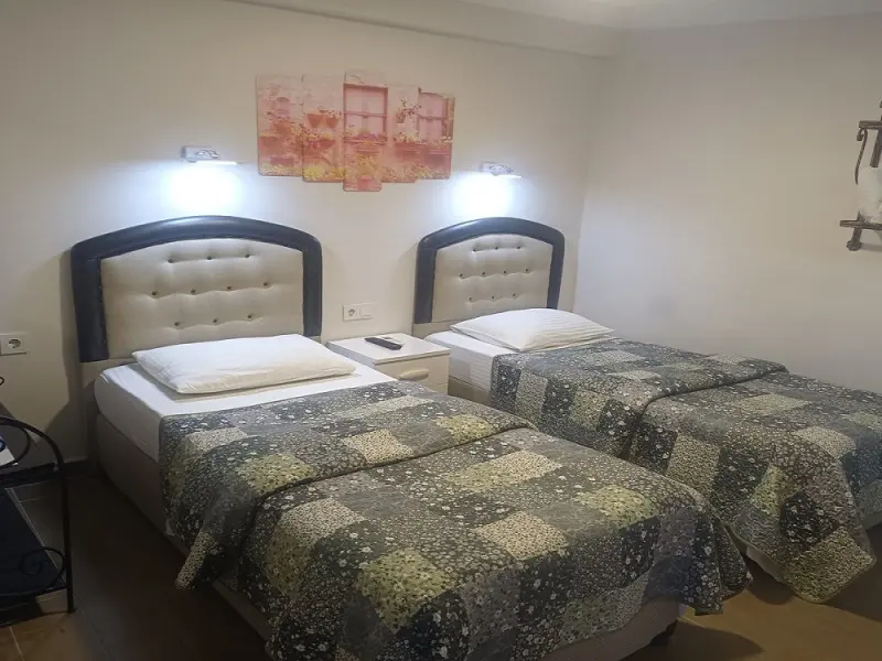 Ena Serenity Boutique Hotel 8