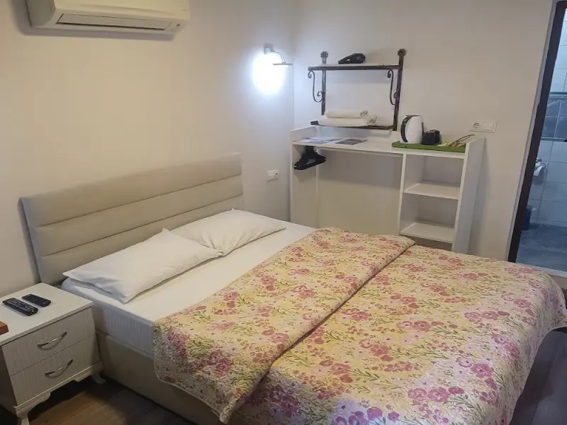 Ena Serenity Boutique Hotel 10