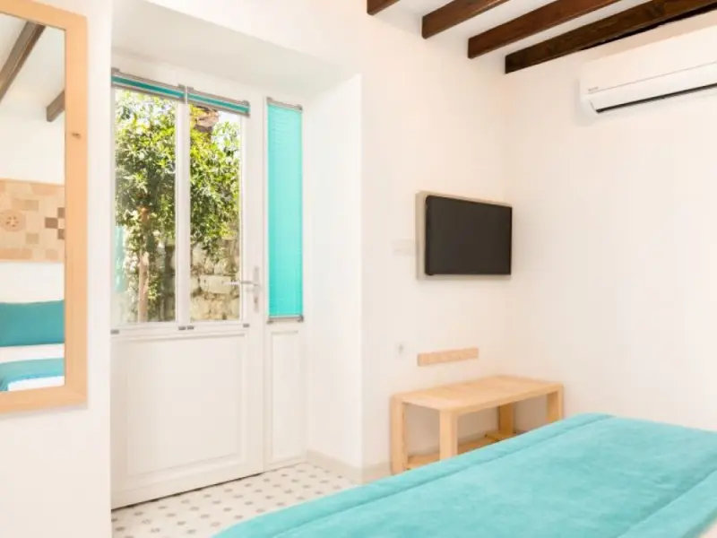 Monza House 9