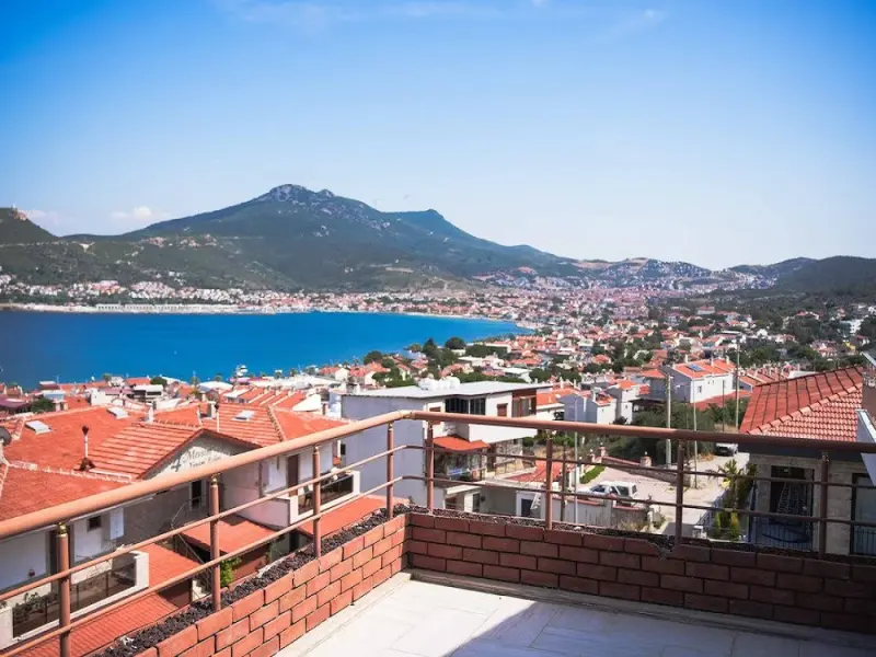 Stone House Yeni Foça 16