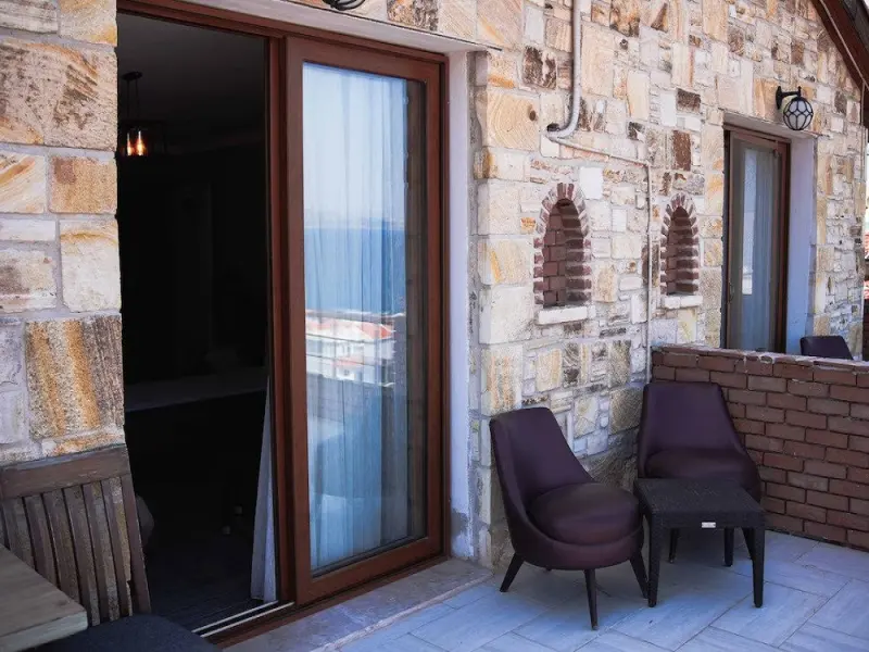 Stone House Yeni Foça 9