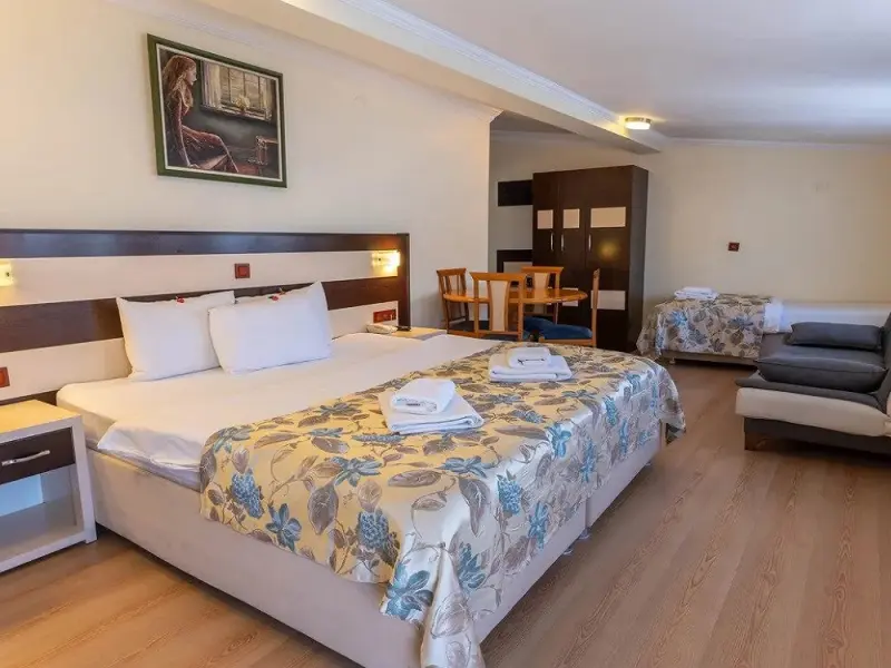 Hotel Karacam 19