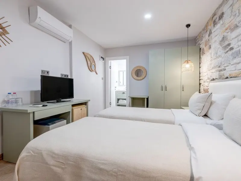 Hanedan Hotel 16