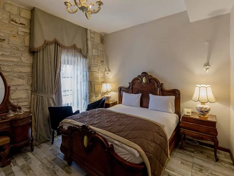 La Petra Otel 10