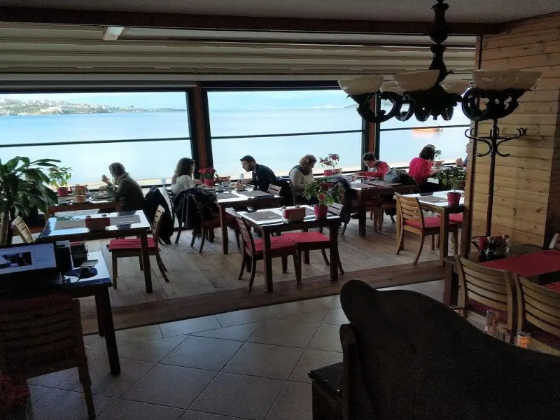 Foca Antik Otel 8