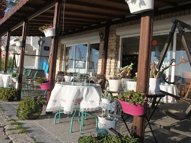 Foça Kumsal Hotel 1