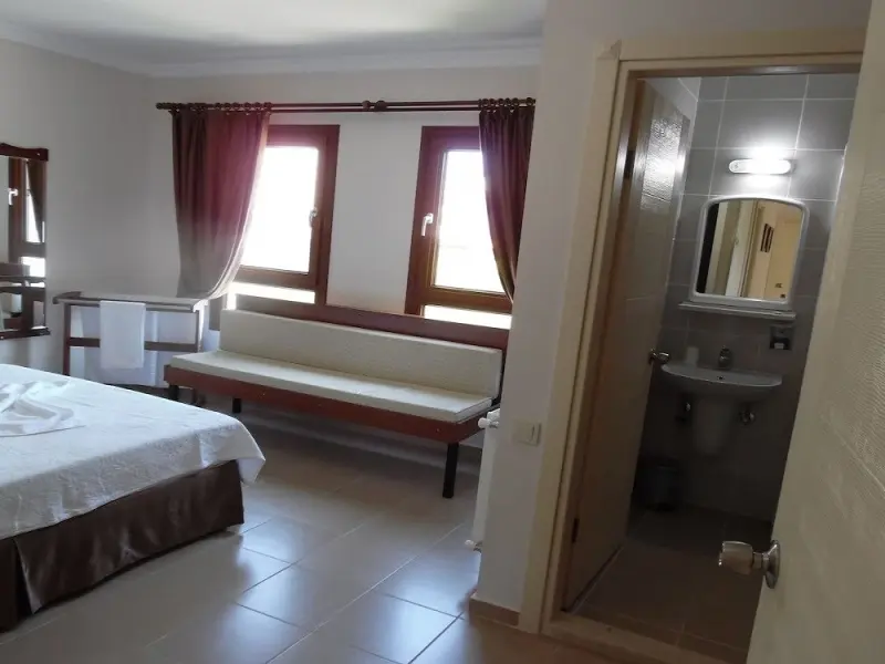 Cunda Alibeyhan Otel 13