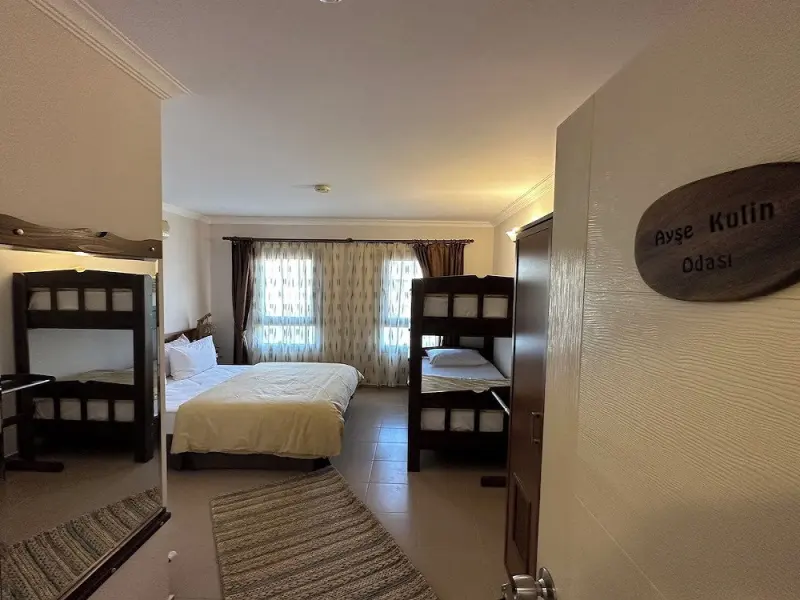 Cunda Alibeyhan Otel 8