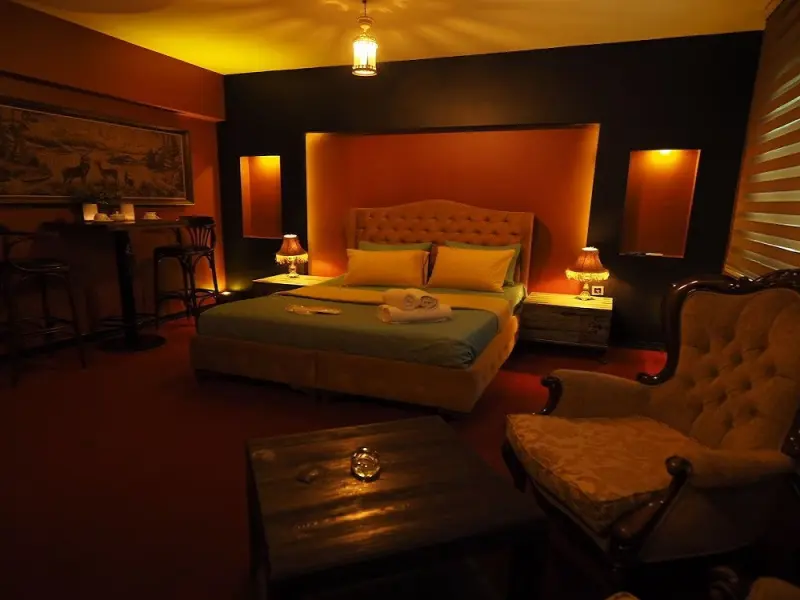 Second House 10