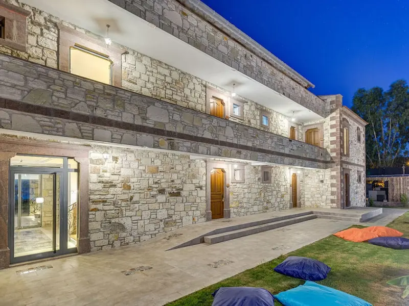 Navalia Otel 5