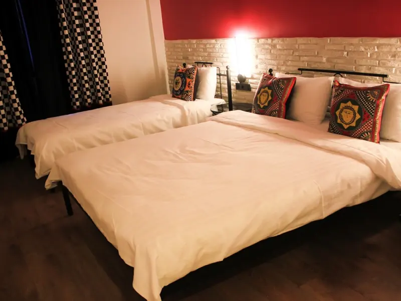 Think Hotel 6